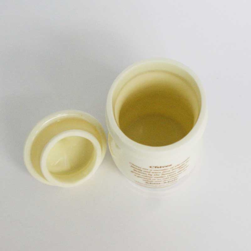 ダンバリーミント レズリー・アン・アイボリー猫のスパイスジャー チャイブ/ マウマウ