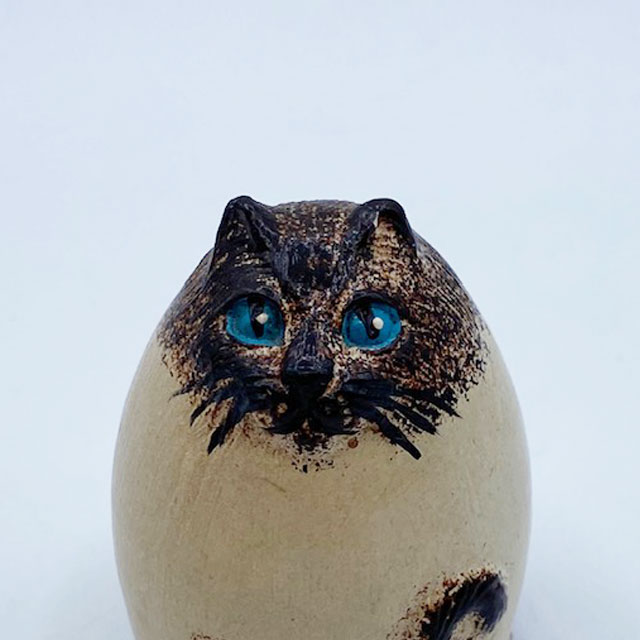 丸っこいヒマラヤンの置物 陶器製ハンドメイ TIM & SAILOR