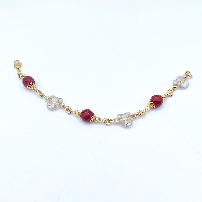 猫顔チェコビーズとカーネリアンのブレスレット　高橋幸恵デザイン