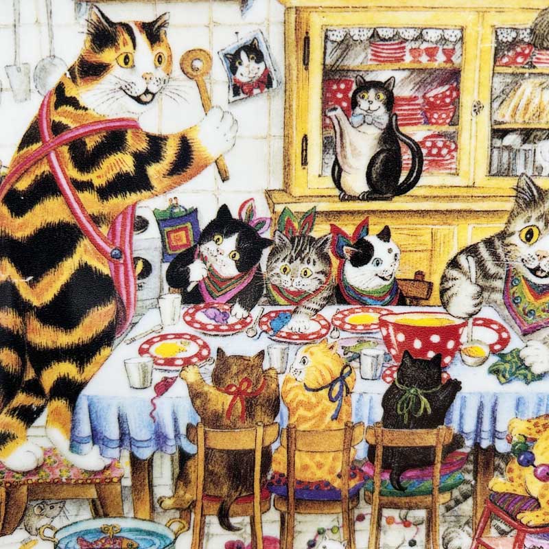 GISELEA BUOMBERGER  猫ファミリーの楽しいディナーパーティ　スクエア型絵皿　ドイツ製