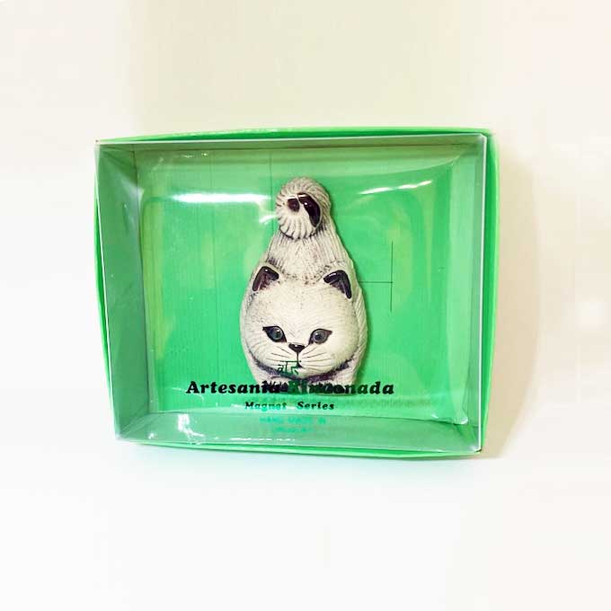 アーテサニア・リンコナダ 白猫のマグネット DeRosa デ・ローザ