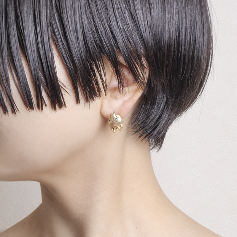 4F フィーアエフ　ガブリピアス　猫の顔のピアス　日本製　ピューター