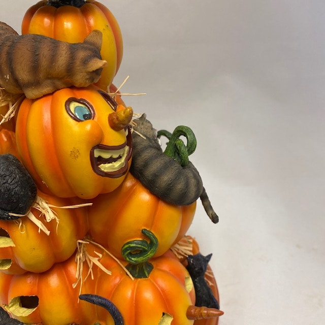 ハロウィン 猫フィギュア付きかぼちゃ型ランプ Cat-O-Lantern by