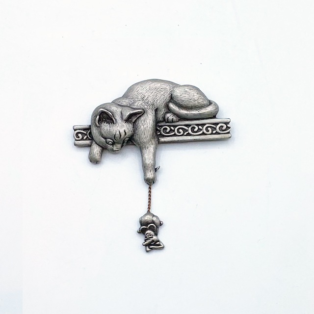 JJ Jonette 猫のヴィンテージブローチ ネズミを捕まえた猫 ピューター製