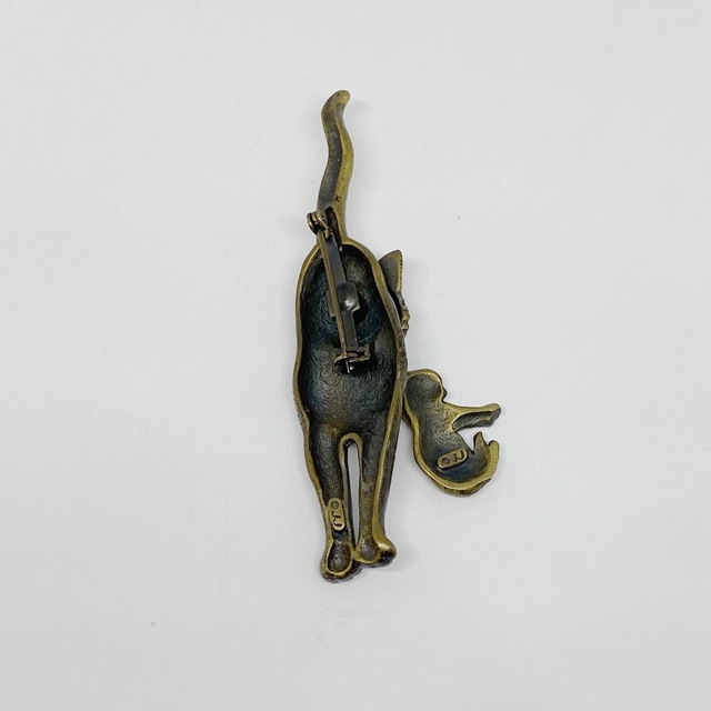 JJ Jonette 子猫を運ぶ母猫のブローチ ブロンズトーン ジェイジェイ アメリカ