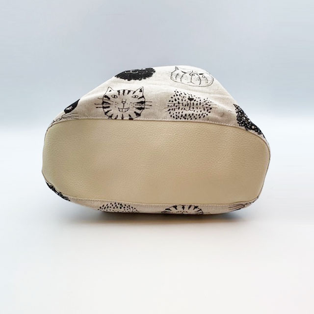 いろんな猫の顔柄のトートバッグ ハンドメイド布バッグ My Cotton