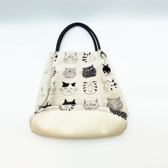 いろんな猫の顔柄のトートバッグ ハンドメイド布バッグ My Cotton