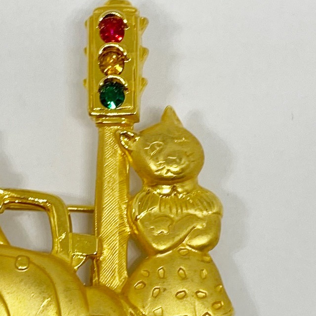 JJ Jonette Jewelry 猫とオープンカーのブローチ　ジェイジェイ