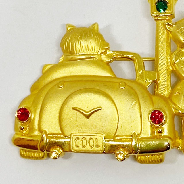 JJ Jonette Jewelry 猫とオープンカーのブローチ　ジェイジェイ