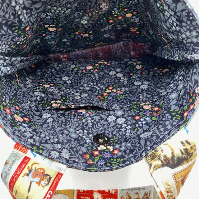 猫柄　ハンドメイドトートバッグ　アンティーク・ヴィンテージ柄　ヘレナ・マグワイア