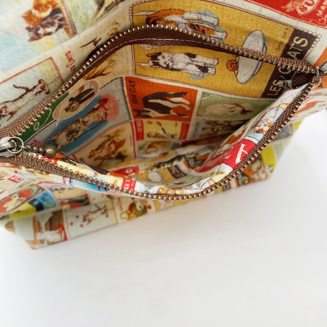 猫柄　ハンドメイドトートバッグ　アンティーク・ヴィンテージ柄　ヘレナ・マグワイア