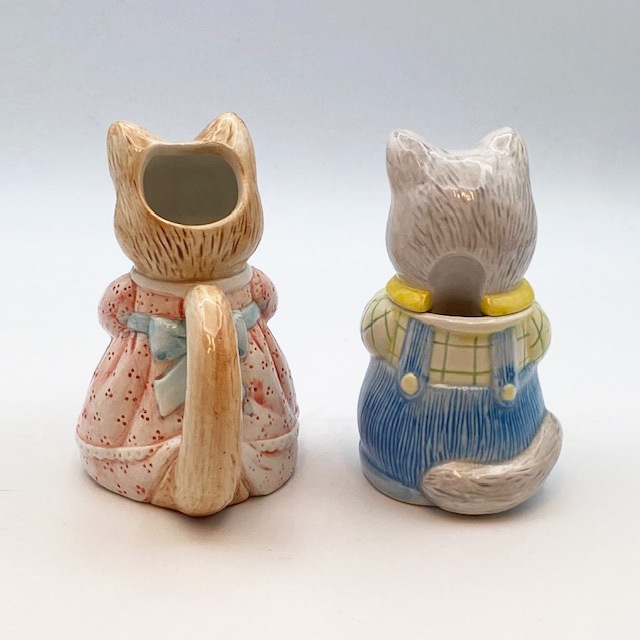 AVON カップケーキとクリーマーを持った猫のシュガーポットとクリーマーのセット 1991年 ノベルティ