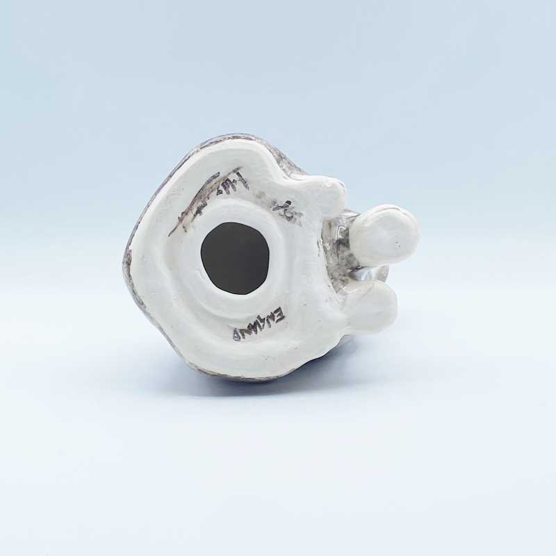 ウィンスタンレイキャット お座りサバトラ白猫ちゃん Winstanley Cat