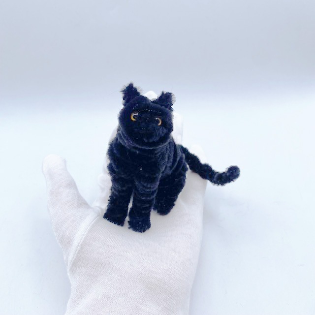 マークン・ネコガスキー お座りモール黒猫ちゃん オレンジアイズ TIM