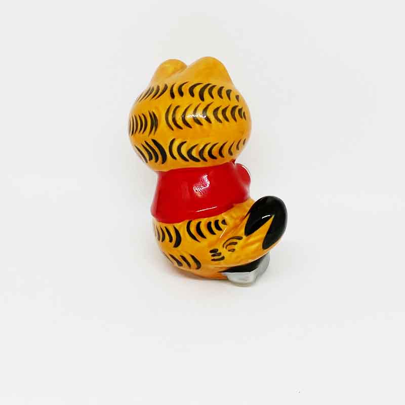 ホッケーをするガーフィールドのフィギュリン　陶器製　ENESCO　1981年