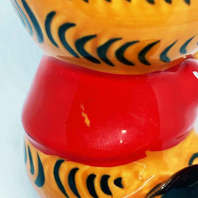 ホッケーをするガーフィールドのフィギュリン　陶器製　ENESCO　1981年