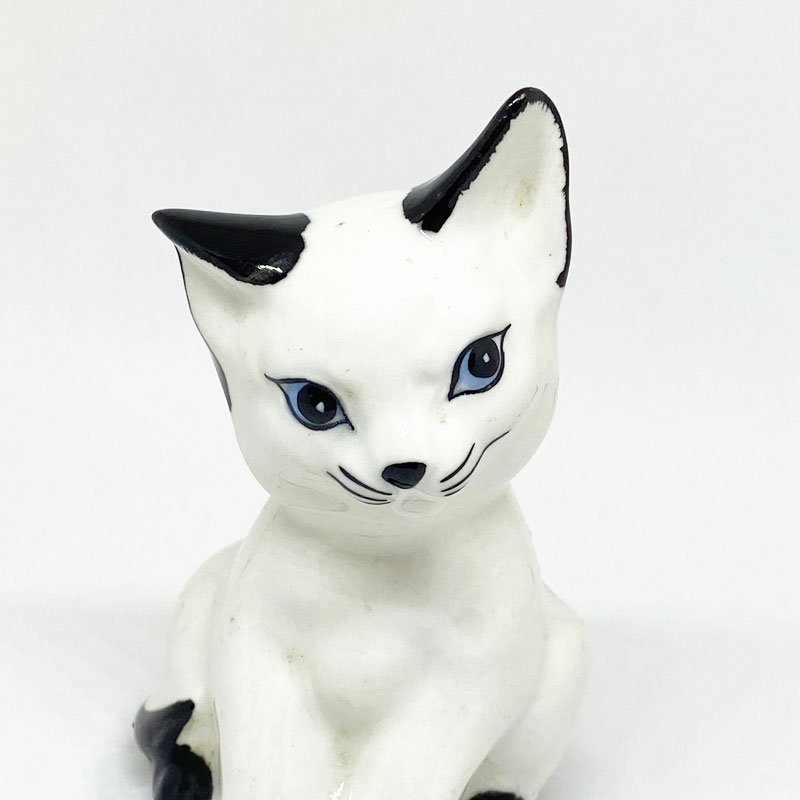 Studio Szeiler 白黒お座り猫フィギュリン ツェイラー社 イギリス製