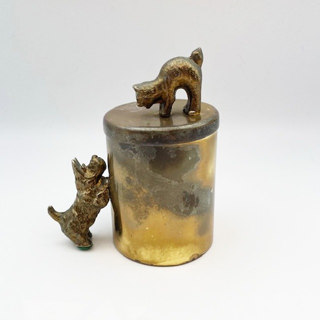アンティーク　猫と犬の真鍮製キャニスター　蓋付き小物入れ　ブラス  1900年代初期