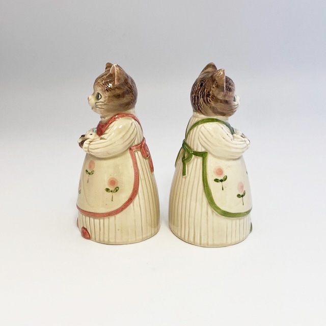 Otagiri Japan　お魚を持つ猫ちゃんのソルト＆ペッパーシェイカー　1970-80年代