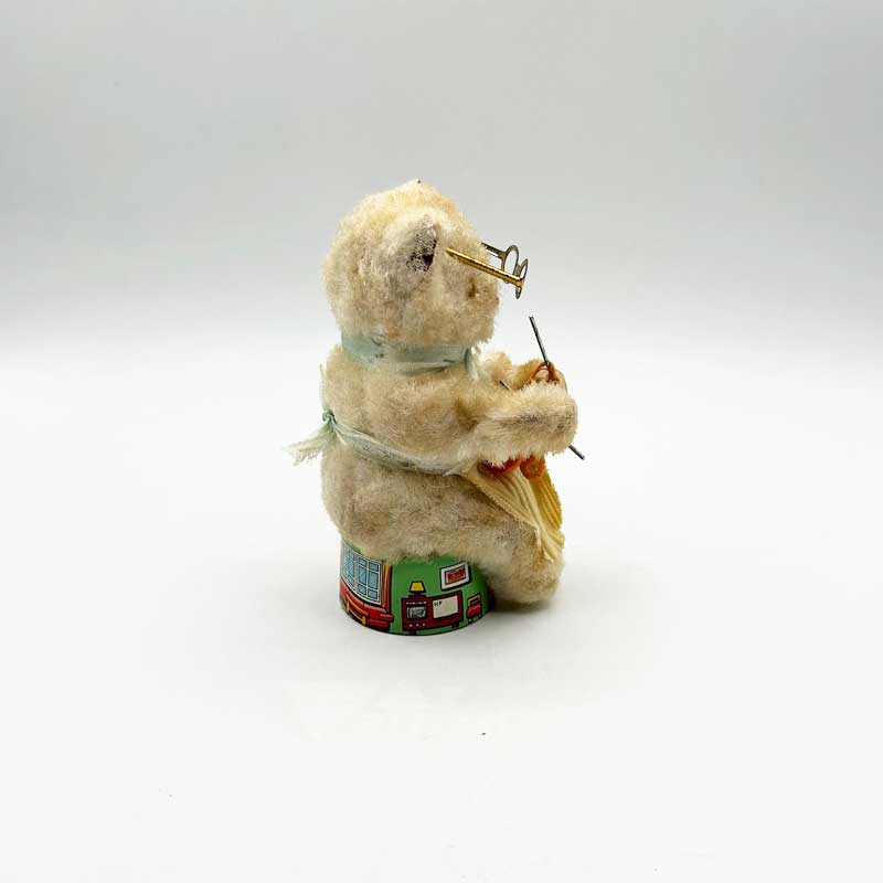 アンティーク　ビンテージベア　ゼンマイ仕掛け　編み物クマさん　max carl アンティーク ビンテージベア ゼンマイ仕掛け 編み物ベア max carl