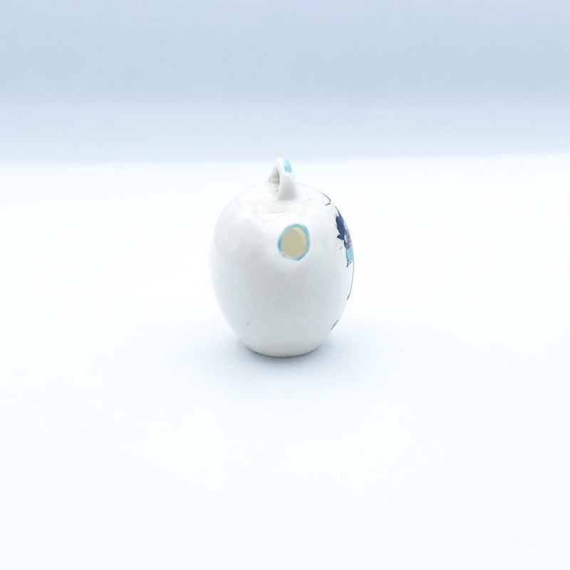 クレステッドチャイナ BLACK GOOD LUCK CATのミニティーポット型大きなリボンの黒猫 1900年代初期