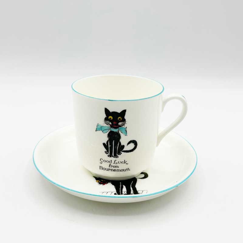 ARCADIAN / CAULDON GOOD LUCK BLACK CATのカップ&ソーサー 1900年初期~中期
