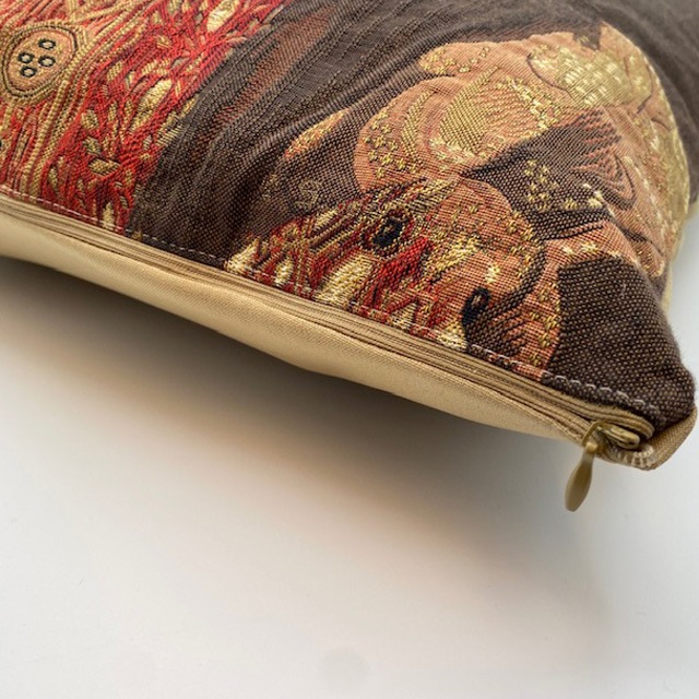 スーザンハーバート　ヘンリー8世　猫のタペストリークッションカバー　