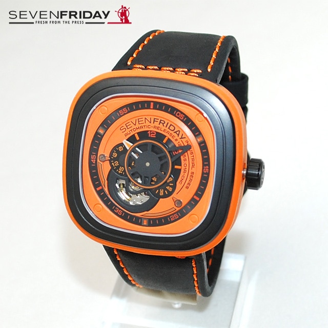 SEVENFRIDAY セブンフライデー 自動巻時計 ブラック 替ベルト化粧箱付  