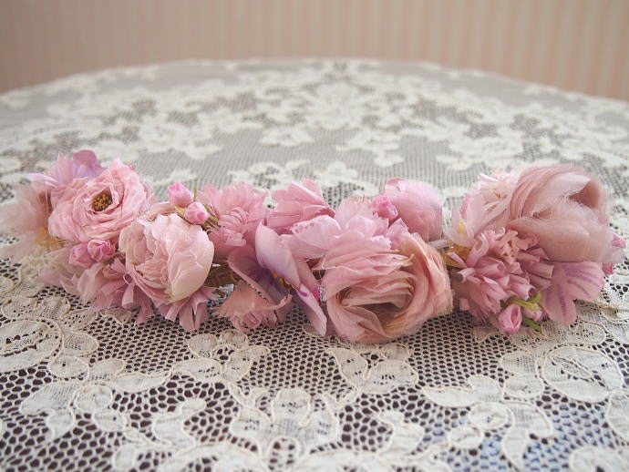 超希少✨ドルチェ＆ガッバーナ カチューシャ カラーストーン フラワー レース カチューシャ Petit Chloe | BAG・Accessory,ヘアアクセサリー | Saha