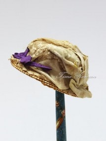 �ɡ�����HAT �� �ϥåȭ�