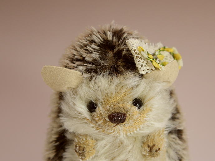 BEAR'S INN様　ハリネズミ　リボンハリネズミ　作家　ぬいぐるみ BEAR'S INN様 ハリネズミ リボンハリネズミ 作家 ぬいぐるみ BEARS