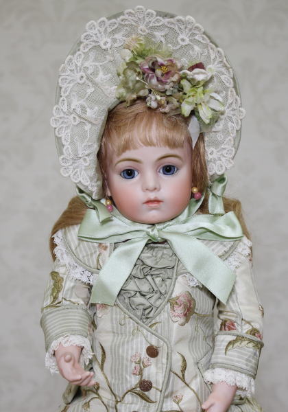 宮崎 佳代作 ／ リプロダクション ブリュ（FB16） | 人形（Doll