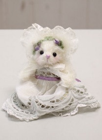 T&F Bears / Capucine