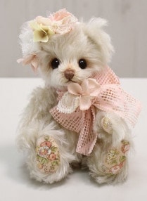 �म��٤�/ Miku�����