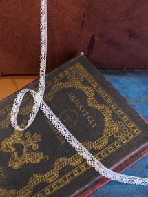 幅8mm　混率　シルク100％ レース