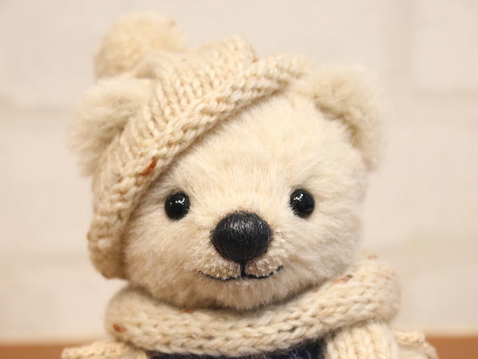 Fluffle*Bear by Anzu / 【あったかマフラーの白くまちゃん】 | ≪終了