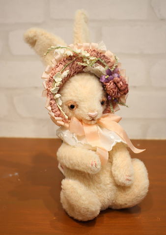 アトリエうさぎのあな /【ボンネットのうさぎ】 | すべての商品