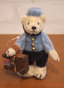 깩˼ 餯 ä / Bell Boy