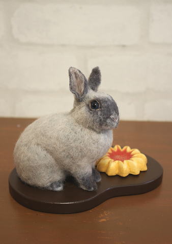 棚からうさもち/ 【グレーのスイーツ うさぎ】 | すべての商品