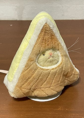 三角ユウリ / 【マウスのぬいぐるみ〈ガレット・デ・ロワ / アーモンド