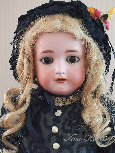 German bisque child doll K*R / Simon&Halbig "W" Loreley