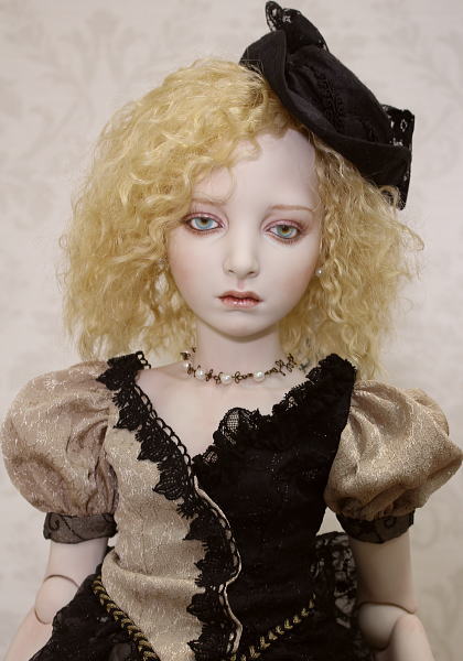 大山 冨美子 作 / 球体関節人形 『黒のドレス 女の子』 | 人形（Doll