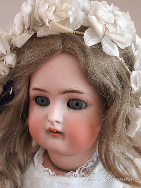German bisque child doll K*R / Simon&Halbig "W" Loreley / Walker Body