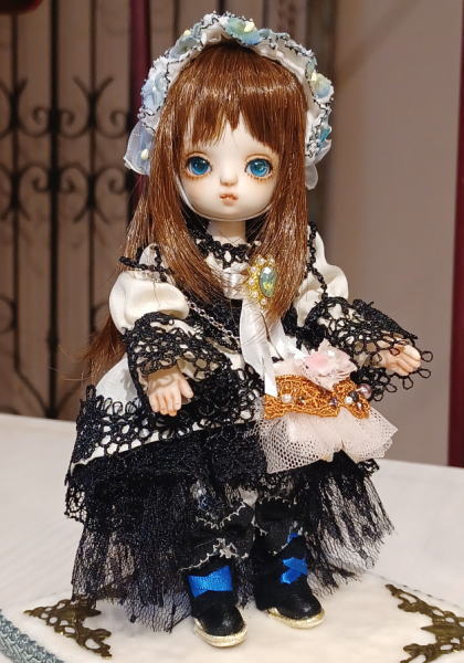 �����ͤͺ� / ��Look at me��