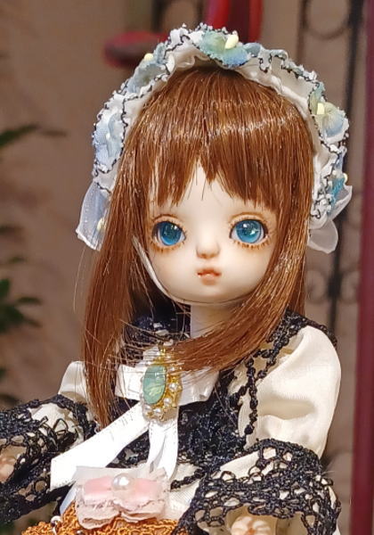 �����ͤͺ� / ��Look at me��