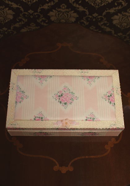*white rose�� / ��ץ����������ɡ��� �ȥꥹ�ƥ���⡼ ��Presention box��