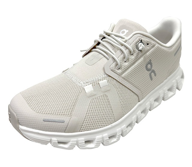 ON ����Cloud 6 ���饦��6��WOMEN��PEARL/WHITE�����ˡ����������̡��ѡ���ۥ磻�ȡ����˥󥰥��塼������ǥ�����