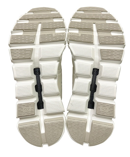 ON ����Cloud 6 ���饦��6��WOMEN��PEARL/WHITE�����ˡ����������̡��ѡ���ۥ磻�ȡ����˥󥰥��塼������ǥ�����