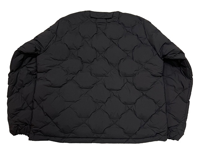 ��SALE 20%OFF��CMF OUTDOOR GARMENT ����ե� �����ȥɥ� �������ȡ�CMF WOVEN DOWN CREW�������֥� ������ ���롼��2��(BLACK/WOLF GRAY)��COMFY 2025FW