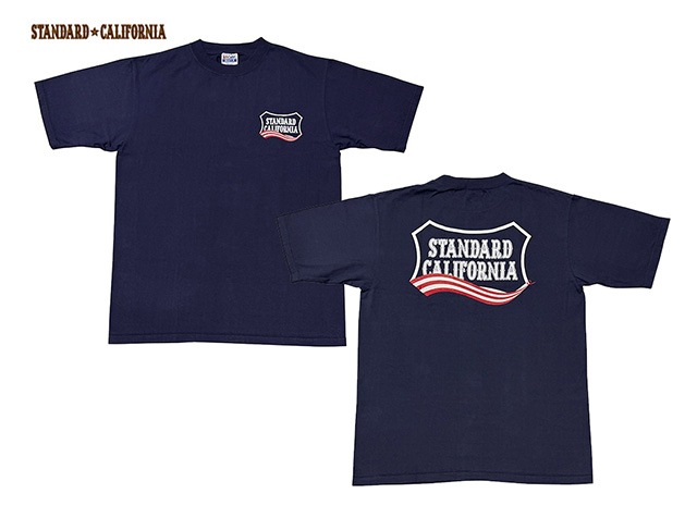 ��7/2ȯ���STANDARD CALIFORNIA ����������ɥ���ե���˥���SD Heavyweight Shield Logo T July 4th ��7��4������Ω��ǰ����T����ġ�2026ǯ��ǥ롡NAVY �ͥ��ӡ�
